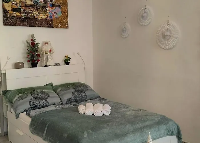 Centrally & Comfortable Apartment